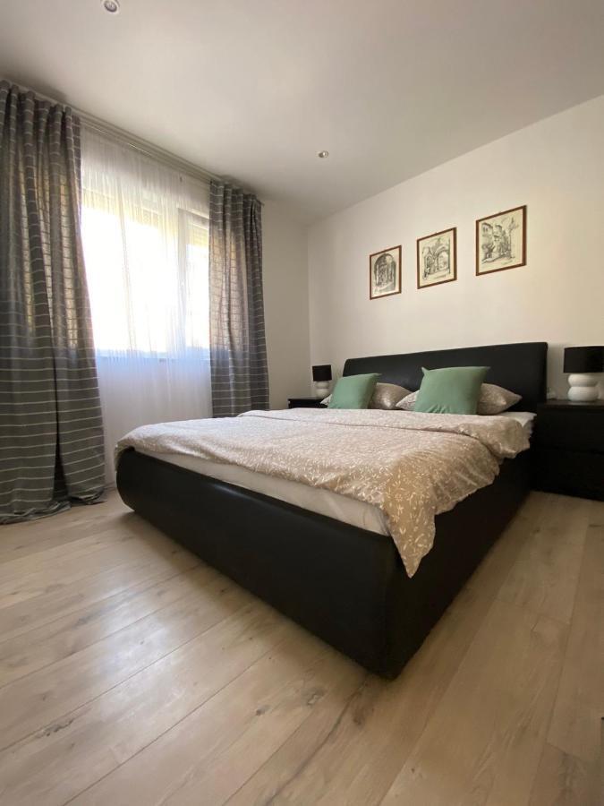 Apartman Cukar Pula Appartement Buitenkant foto