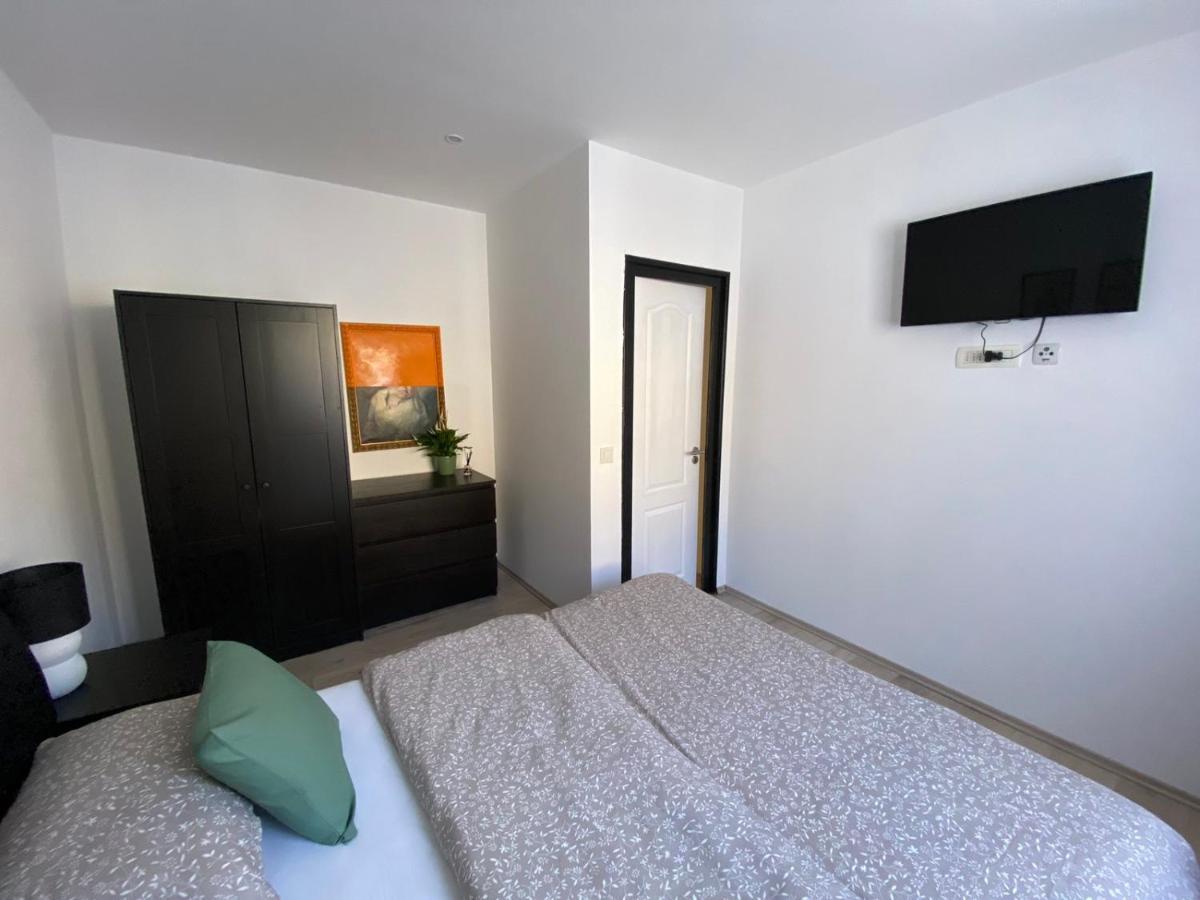Apartman Cukar Pula Appartement Buitenkant foto
