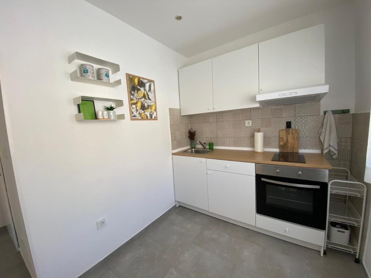 Apartman Cukar Pula Appartement Buitenkant foto