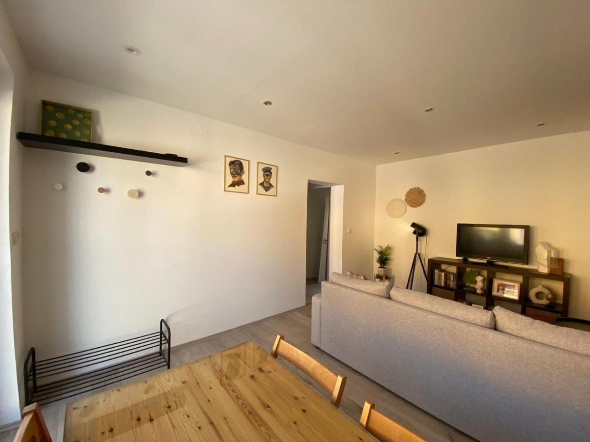Apartman Cukar Pula Appartement Buitenkant foto
